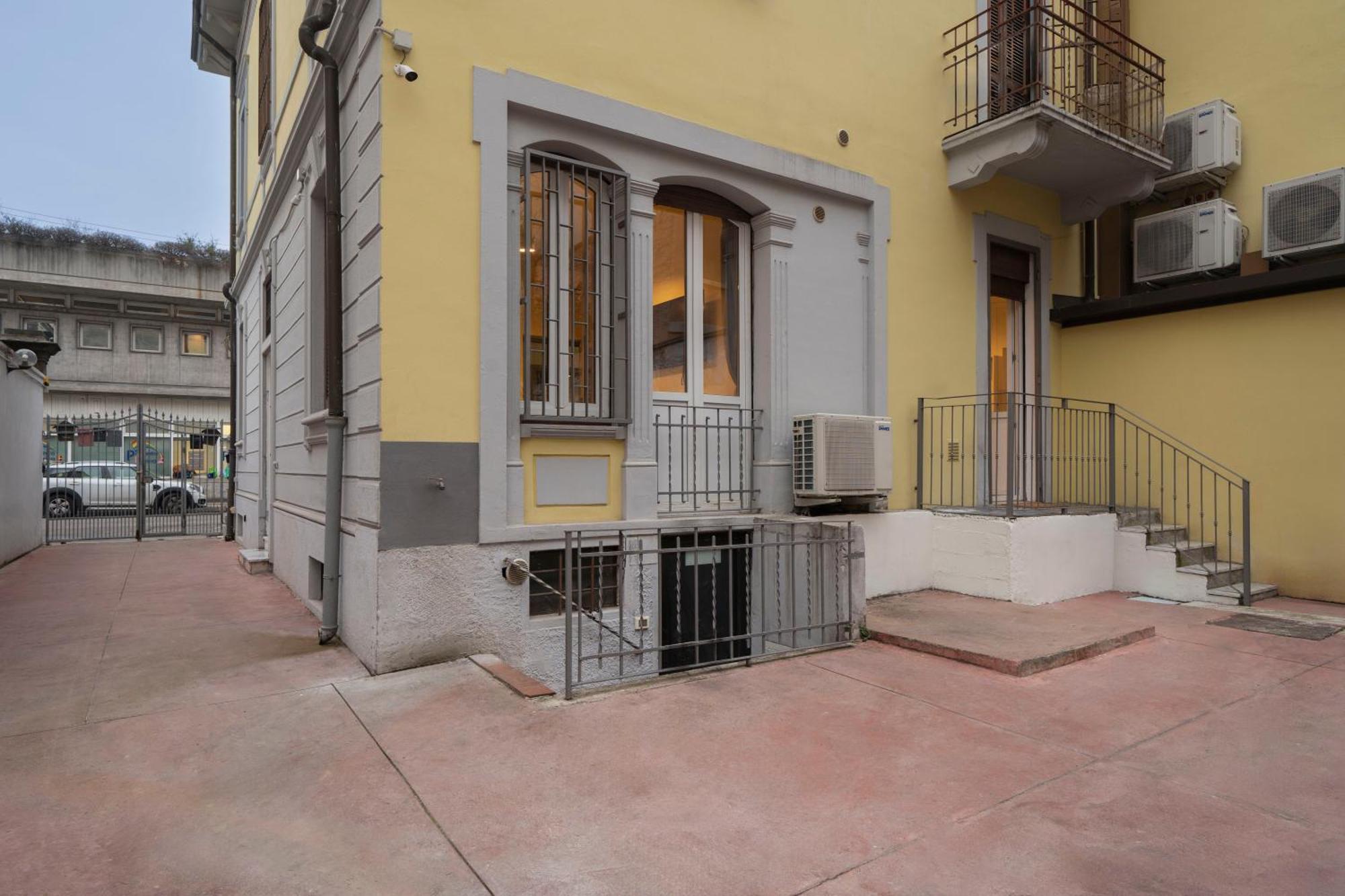Loreto Prestige - Parking Free & Bulb Gym, Milan